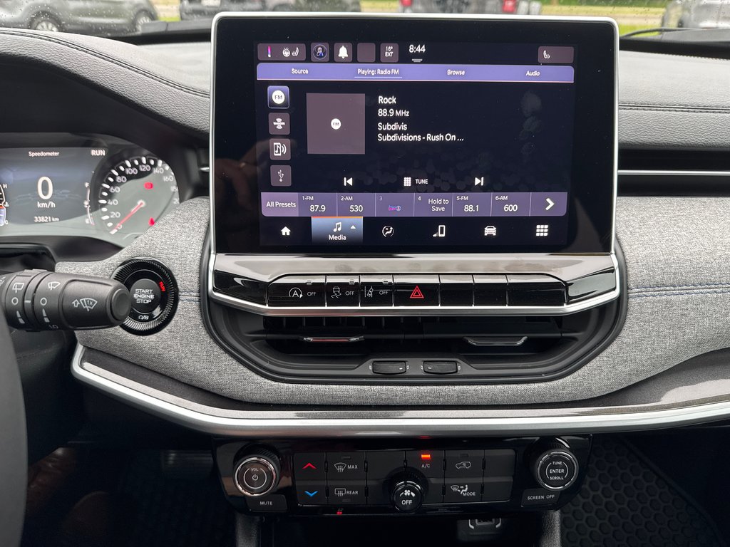 2024 Jeep Compass North in Sussex, New Brunswick - 19 - w1024h768px