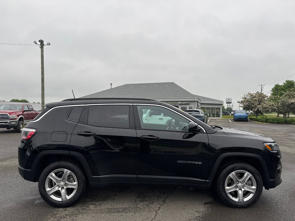 2024 Jeep Compass North in Sussex, New Brunswick - 7 - w1024h768px