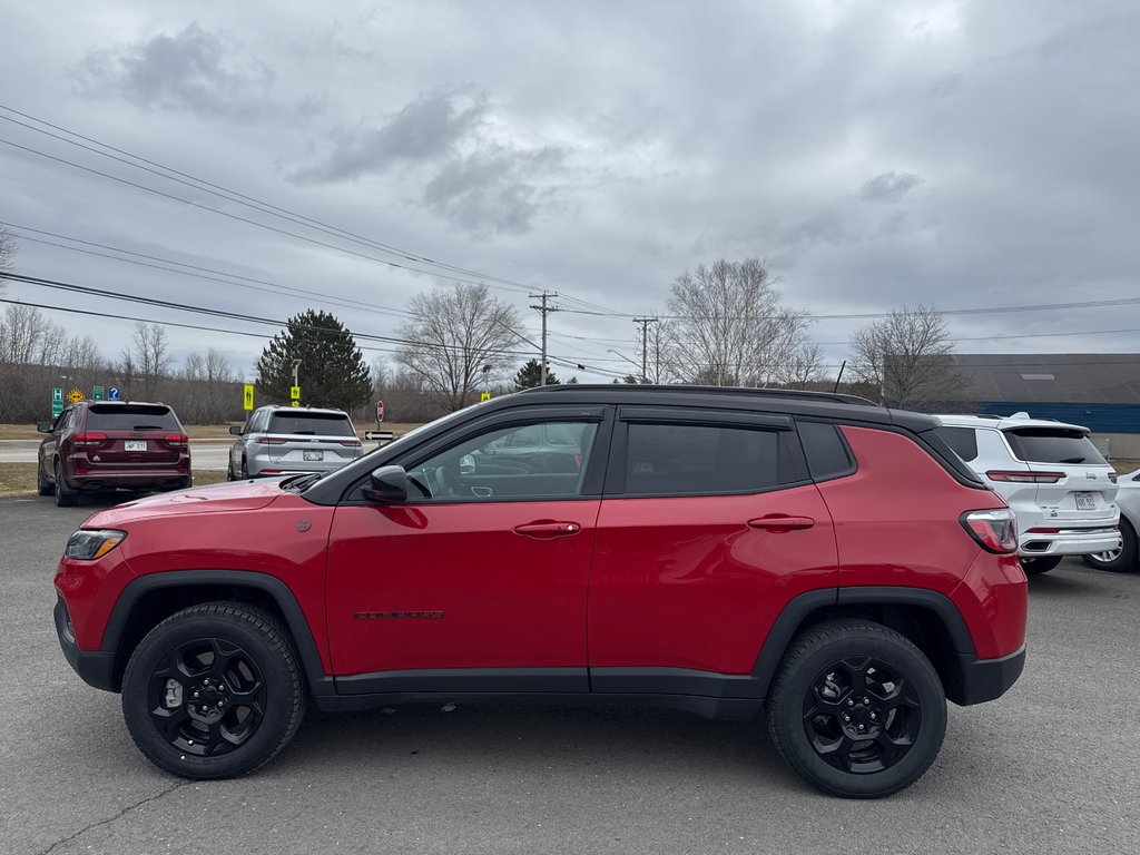2024 Jeep Compass Trailhawk in Sussex, New Brunswick - 2 - w1024h768px