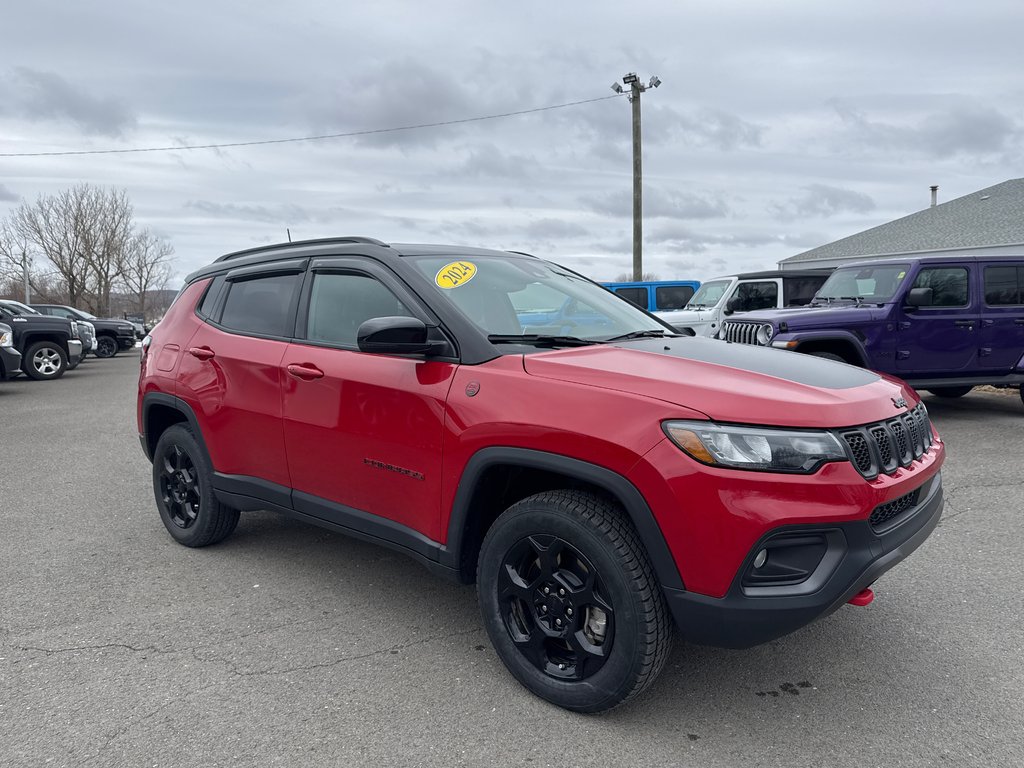 2024 Jeep Compass Trailhawk in Sussex, New Brunswick - 10 - w1024h768px