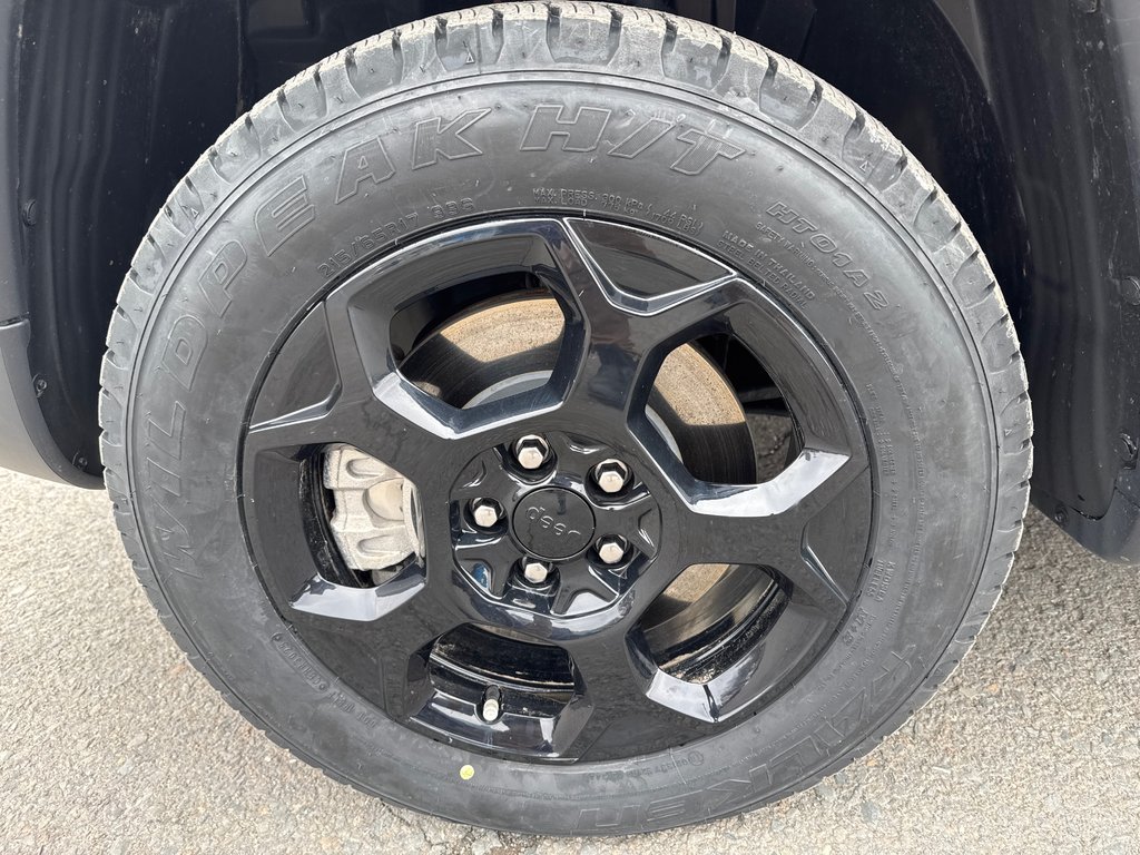 2024 Jeep Compass Trailhawk in Sussex, New Brunswick - 15 - w1024h768px