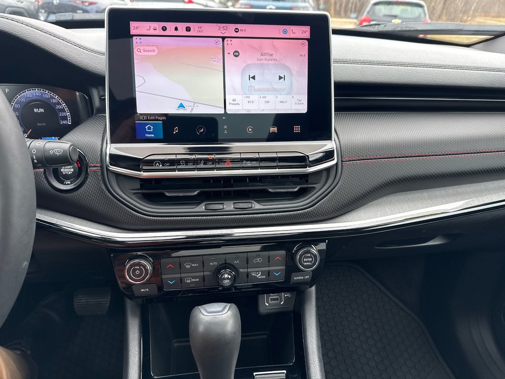 2024 Jeep Compass Trailhawk in Sussex, New Brunswick - 27 - w1024h768px