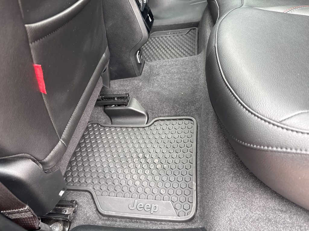 2024 Jeep Compass Trailhawk in Sussex, New Brunswick - 43 - w1024h768px