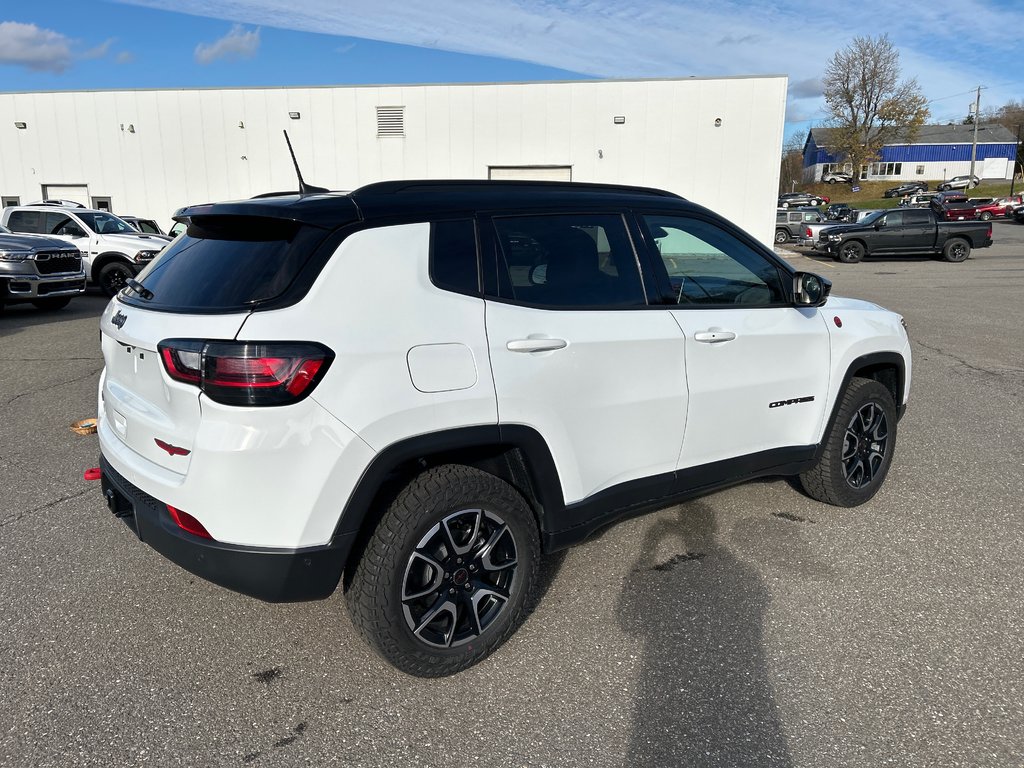 Compass TRAILHAWK ELITE 2025 à Saint John, Nouveau-Brunswick - 5 - w1024h768px