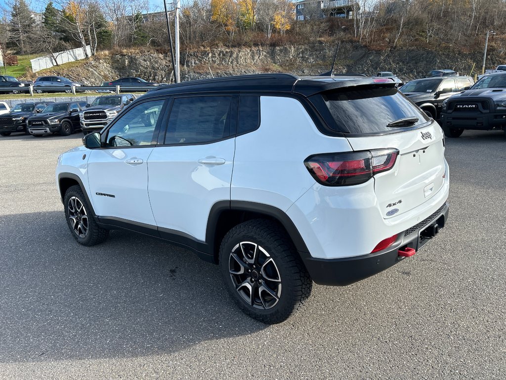 Compass TRAILHAWK ELITE 2025 à Saint John, Nouveau-Brunswick - 4 - w1024h768px