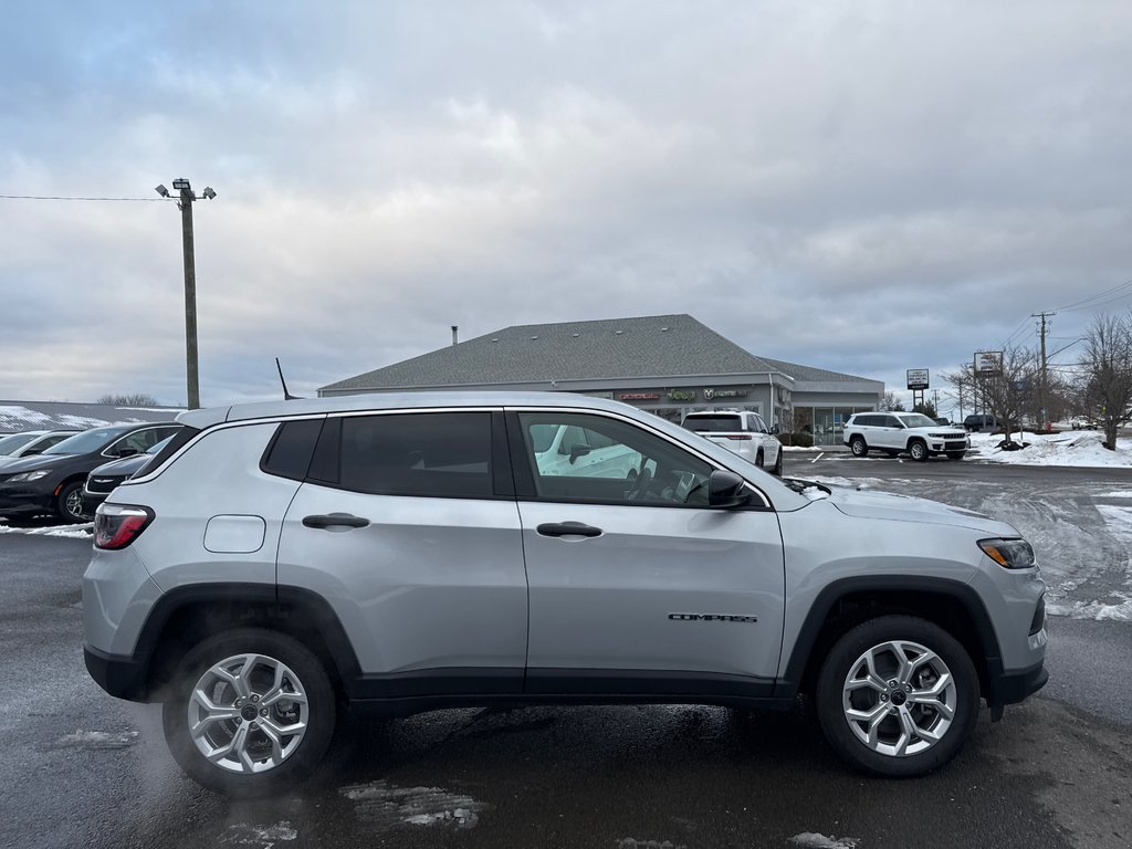 2025 Jeep Compass SPORT in Sussex, New Brunswick - 6 - w1024h768px