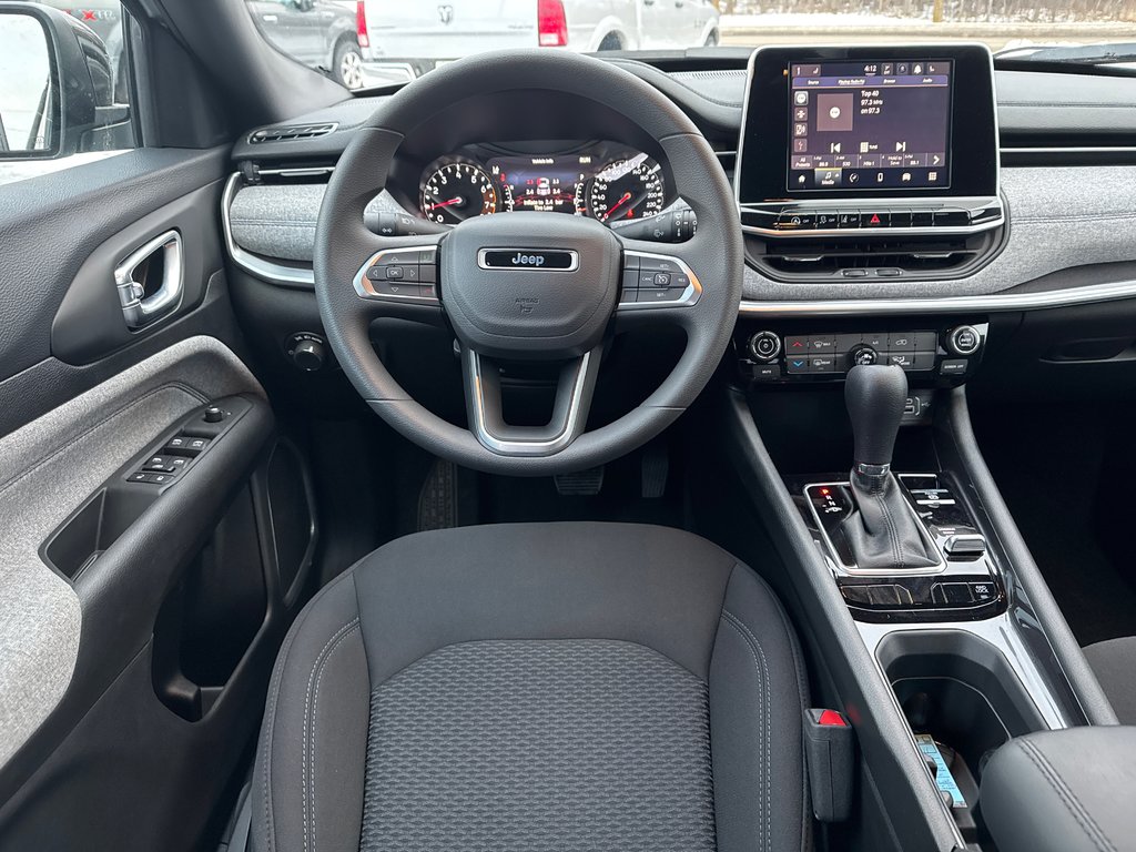 2025 Jeep Compass SPORT in Sussex, New Brunswick - 12 - w1024h768px