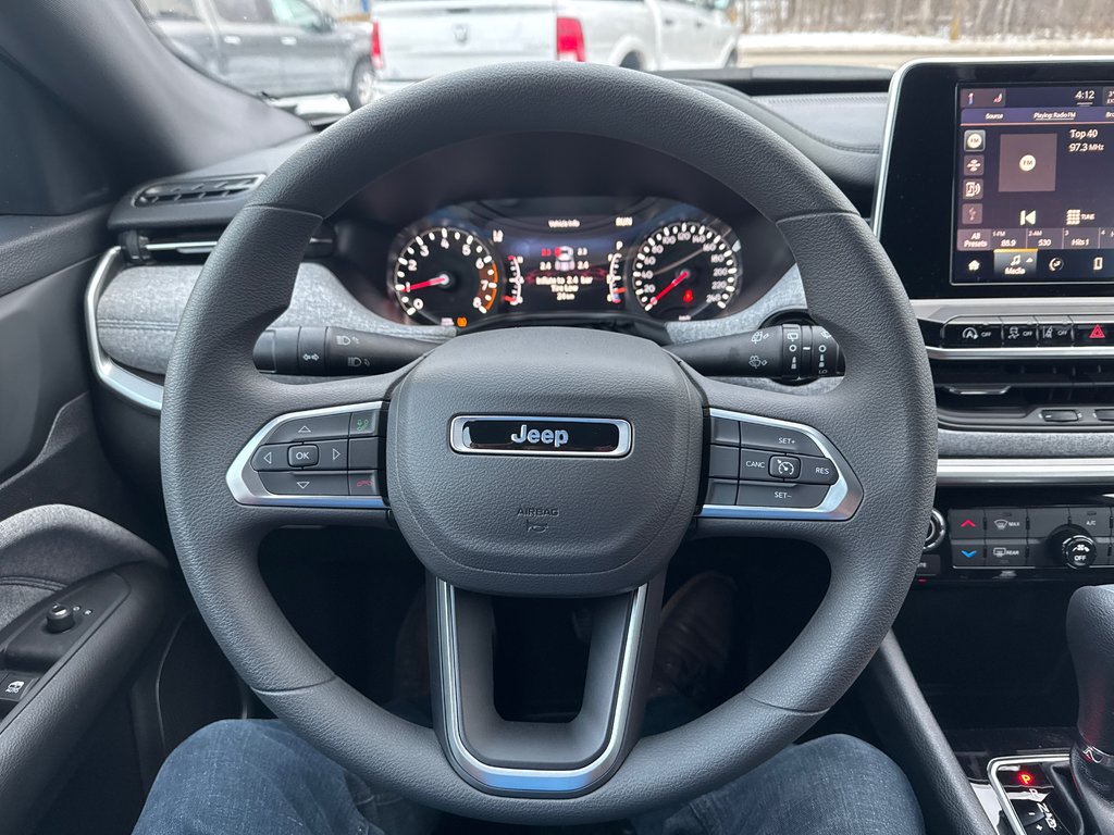 2025 Jeep Compass SPORT in Sussex, New Brunswick - 29 - w1024h768px