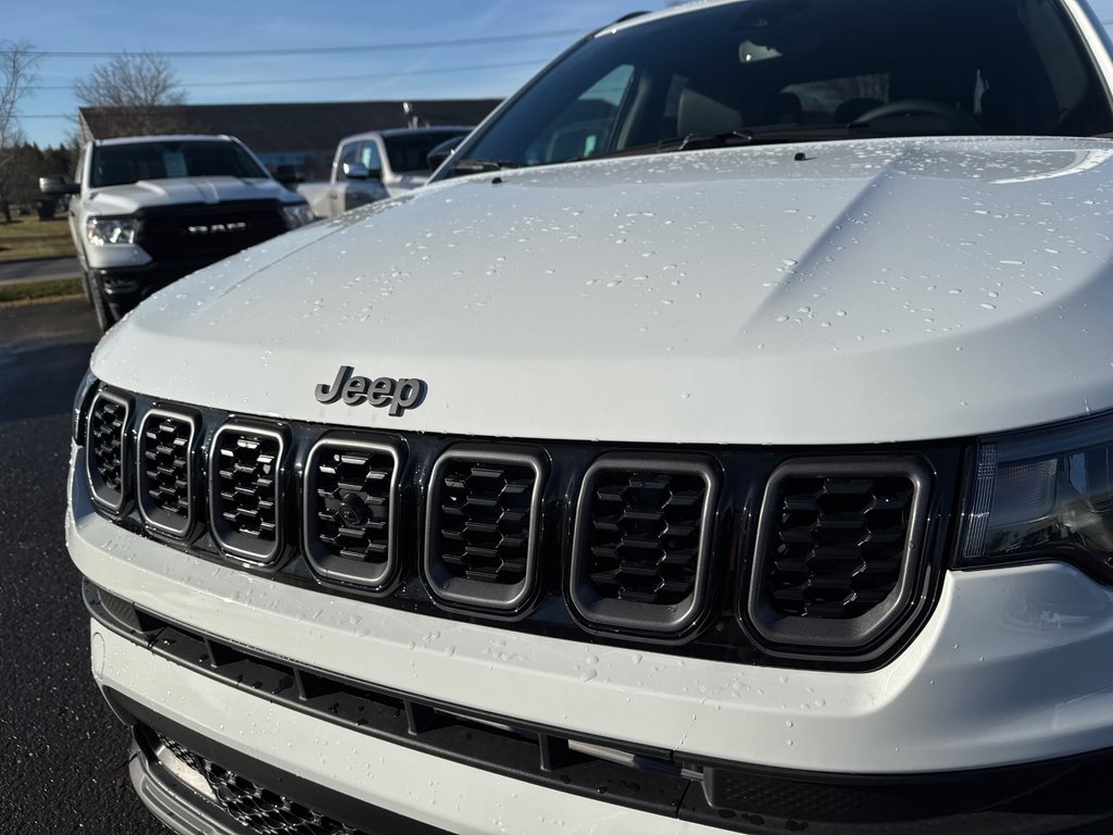 Jeep Compass ALTITUDE 2025 à Sussex, Nouveau-Brunswick - 9 - w1024h768px