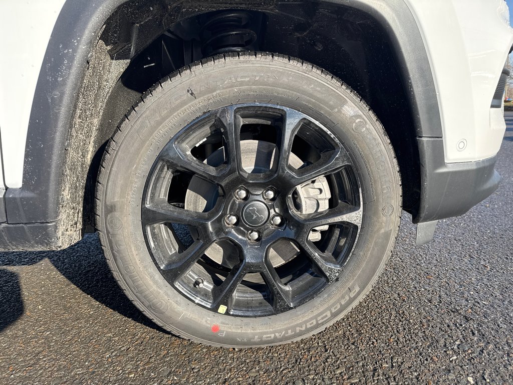 Jeep Compass ALTITUDE 2025 à Sussex, Nouveau-Brunswick - 10 - w1024h768px