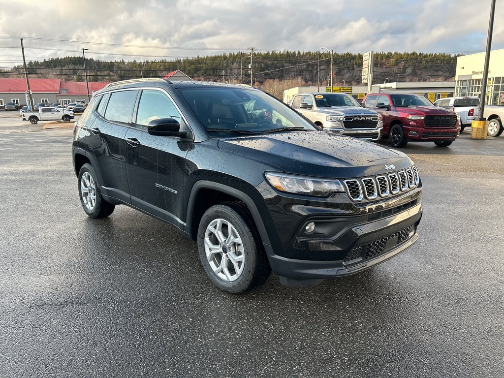 Jeep Compass NORTH 2025 à Saint John, Nouveau-Brunswick - 2 - w1024h768px