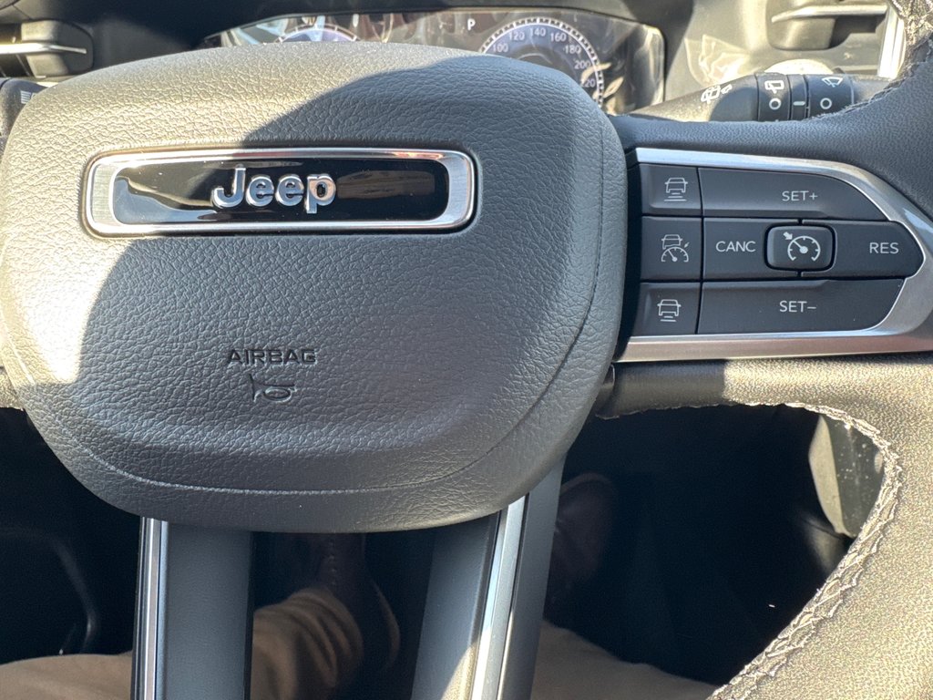 2025 Jeep Compass NORTH in Sussex, New Brunswick - 20 - w1024h768px