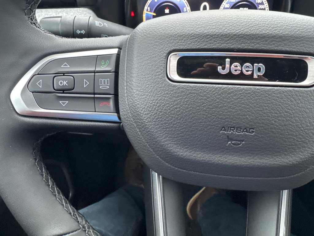 2025 Jeep Compass NORTH in Sussex, New Brunswick - 18 - w1024h768px