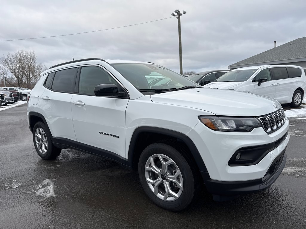 2025 Jeep Compass NORTH in Sussex, New Brunswick - 8 - w1024h768px