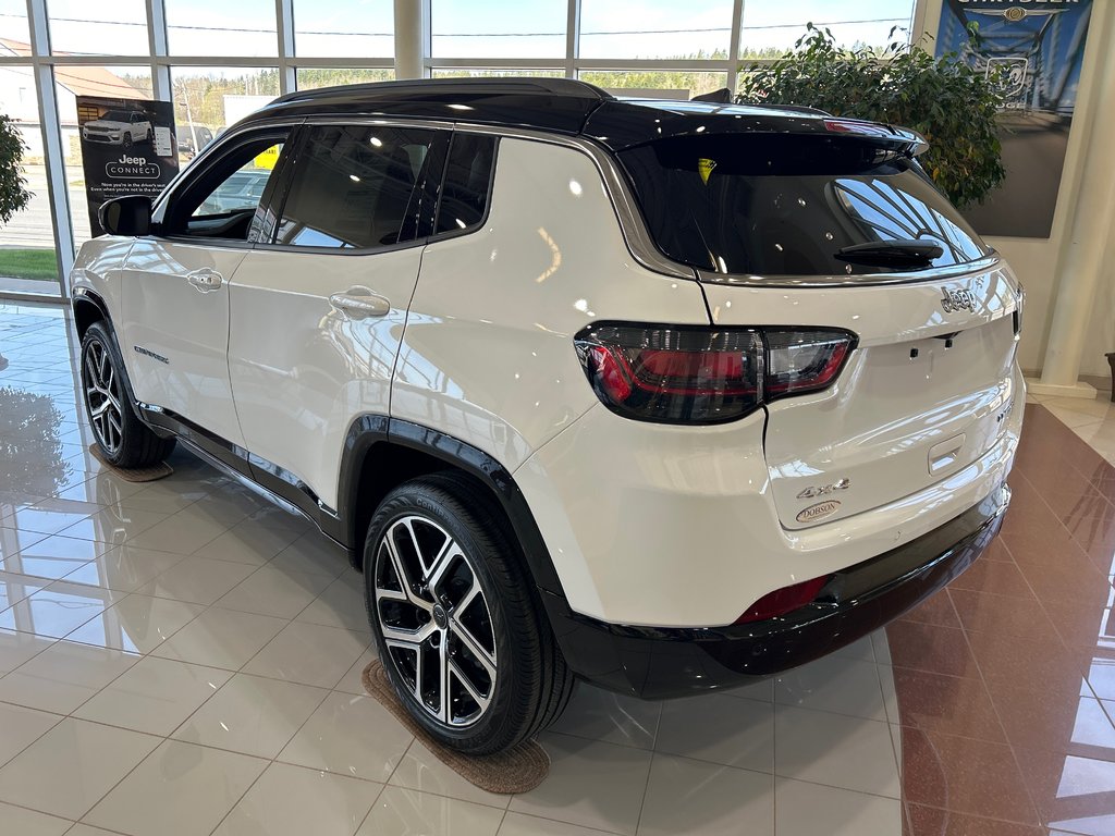 2025 Jeep Compass LIMITED in Saint John, New Brunswick - 3 - w1024h768px