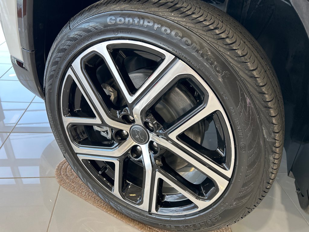 2025 Jeep Compass LIMITED in Saint John, New Brunswick - 8 - w1024h768px