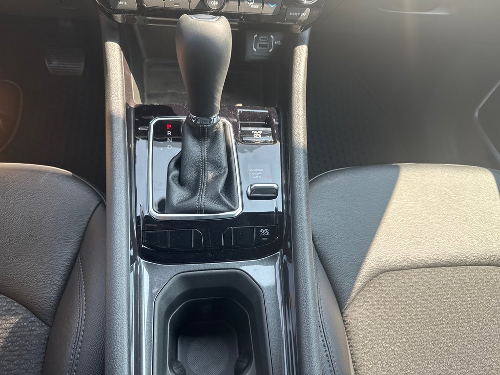 2025 Jeep Compass NORTH in Sussex, New Brunswick - 24 - w1024h768px