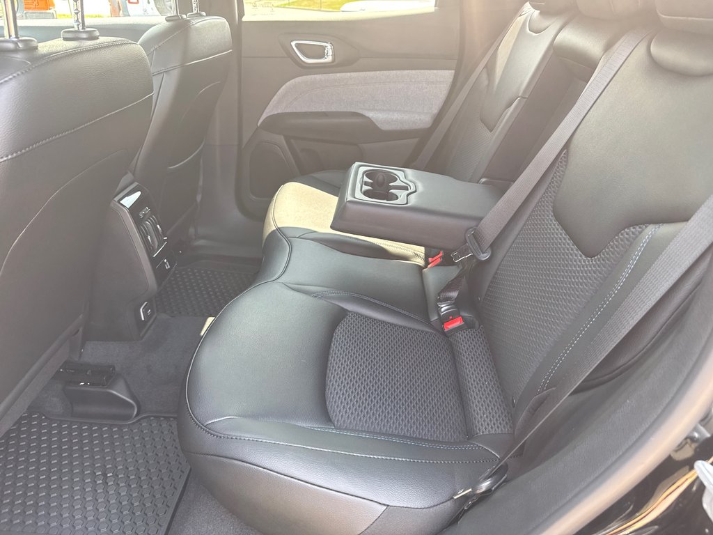 2025 Jeep Compass NORTH in Sussex, New Brunswick - 29 - w1024h768px