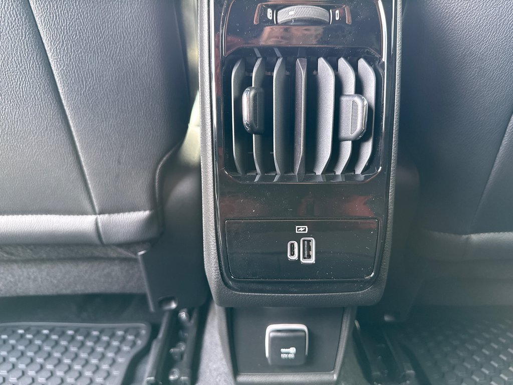 2025 Jeep Compass NORTH in Sussex, New Brunswick - 32 - w1024h768px
