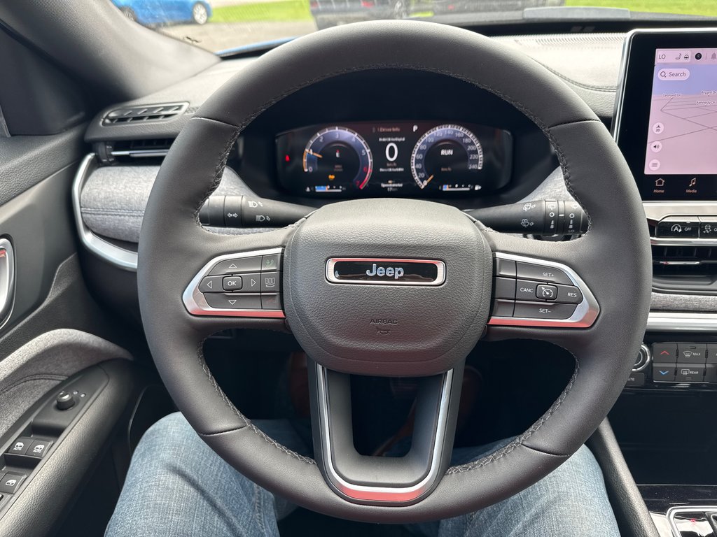 2025 Jeep Compass NORTH in Sussex, New Brunswick - 17 - w1024h768px