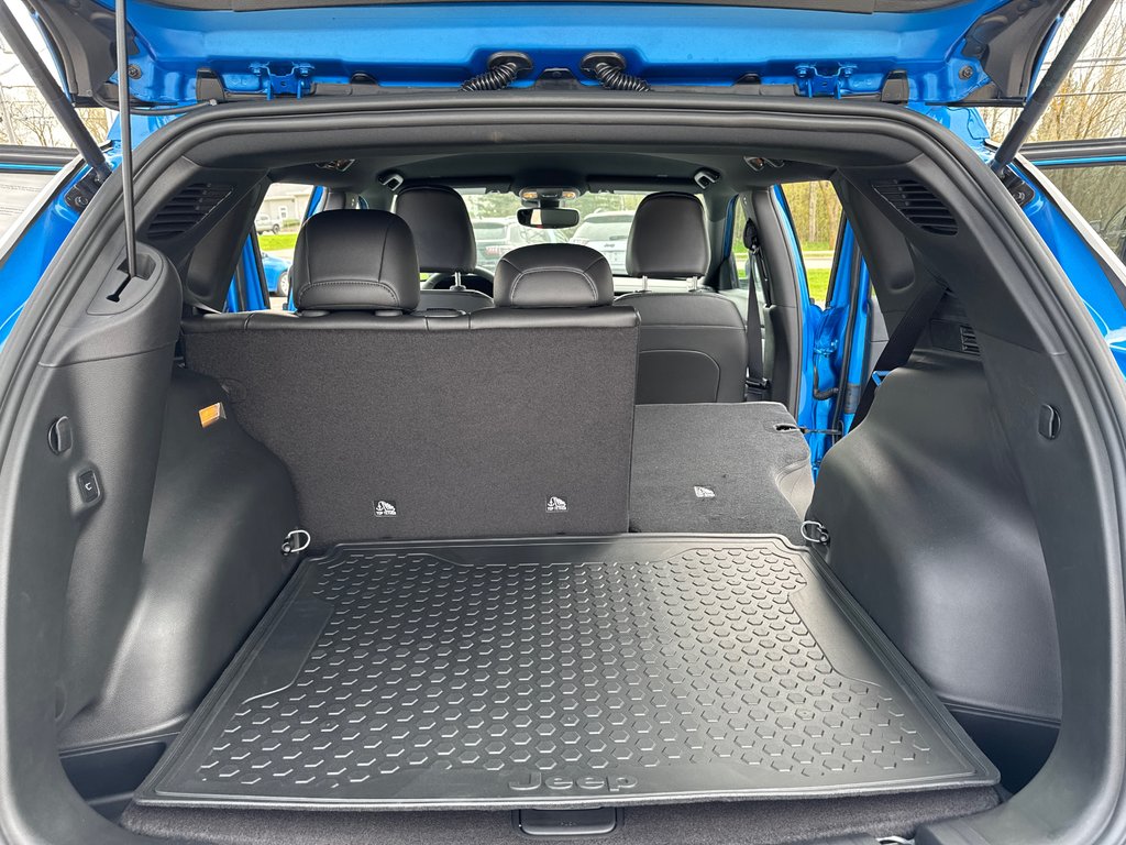 2025 Jeep Compass NORTH in Sussex, New Brunswick - 34 - w1024h768px
