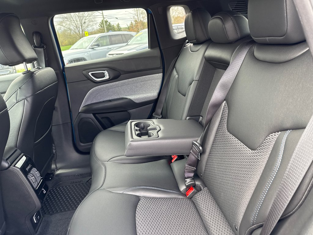 2025 Jeep Compass NORTH in Sussex, New Brunswick - 30 - w1024h768px