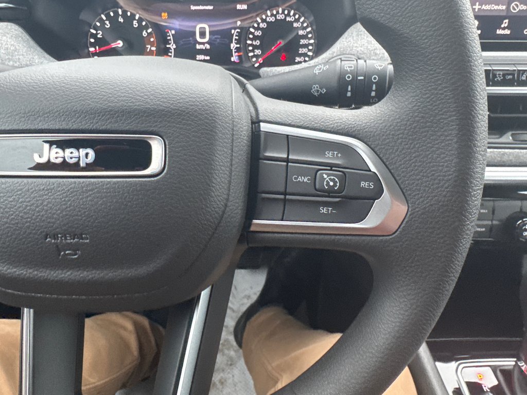 2025 Jeep Compass SPORT in Sussex, New Brunswick - 12 - w1024h768px