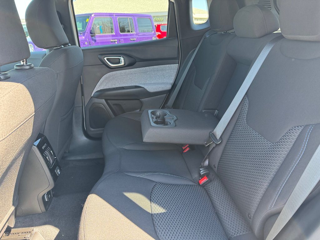 2026 Jeep Compass SPORT in Sussex, New Brunswick - 25 - w1024h768px