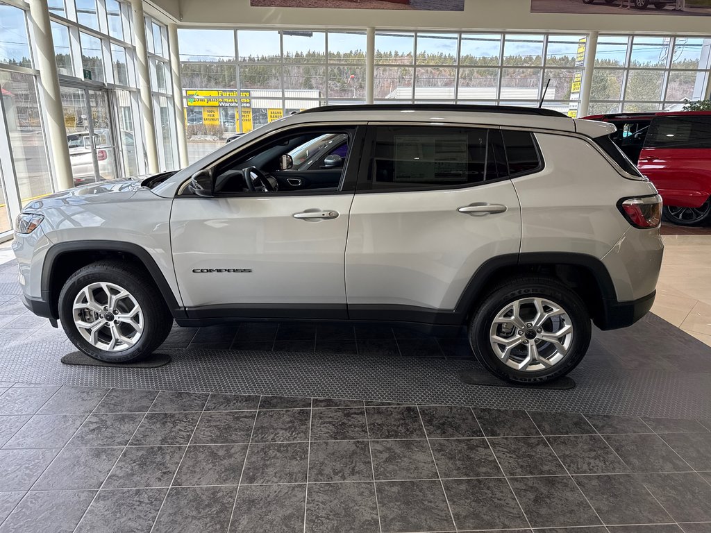 2026 Jeep Compass NORTH in Saint John, New Brunswick - 7 - w1024h768px