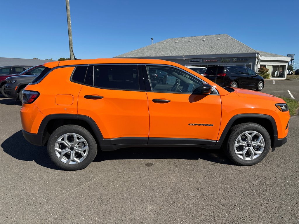 2026 Jeep Compass SPORT in Sussex, New Brunswick - 6 - w1024h768px
