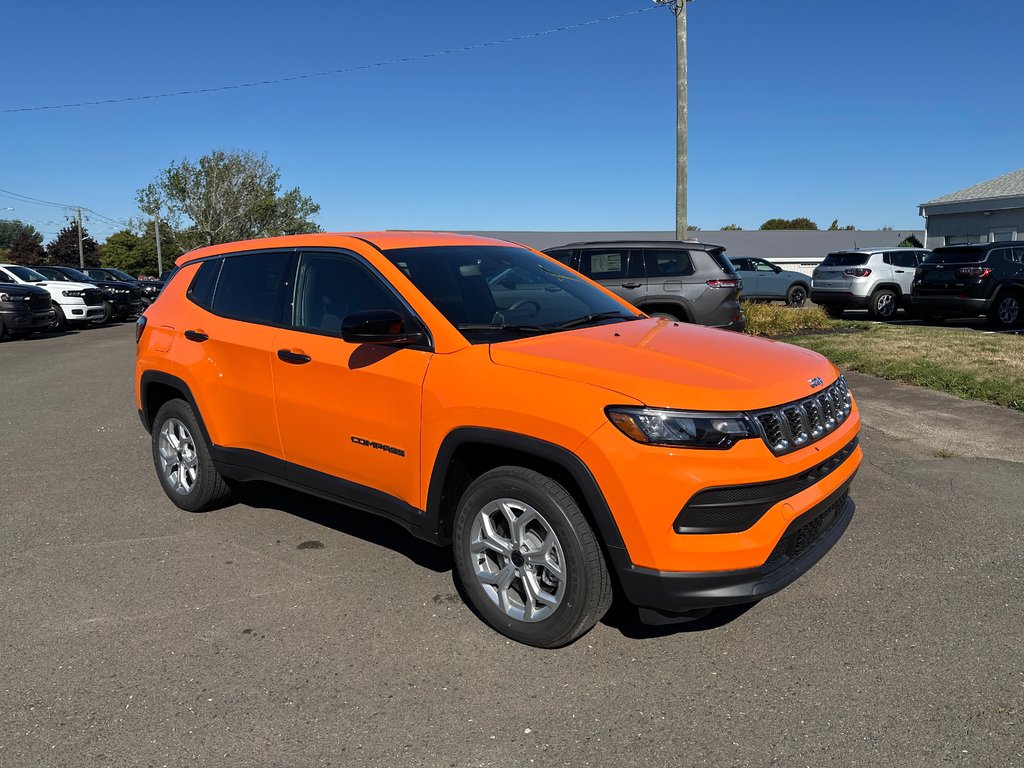 2026 Jeep Compass SPORT in Sussex, New Brunswick - 7 - w1024h768px
