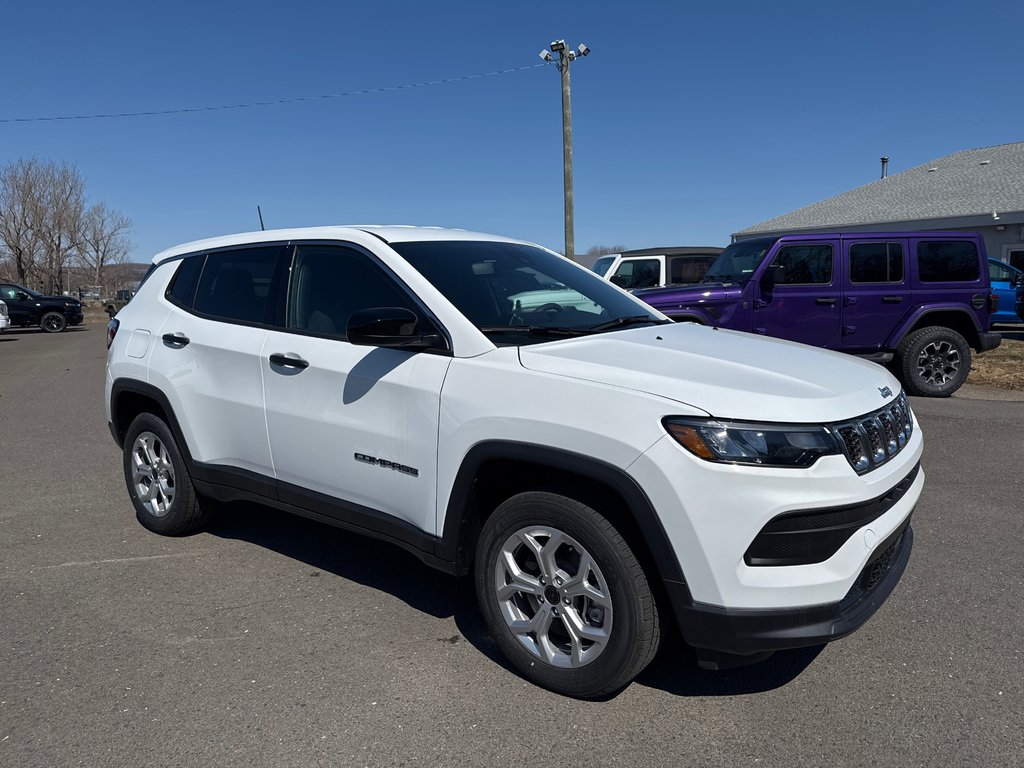 2026 Jeep Compass SPORT in Sussex, New Brunswick - 7 - w1024h768px