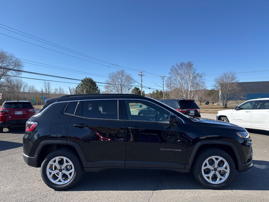 Jeep Compass NORTH 2026 à Sussex, Nouveau-Brunswick - 8 - w1024h768px