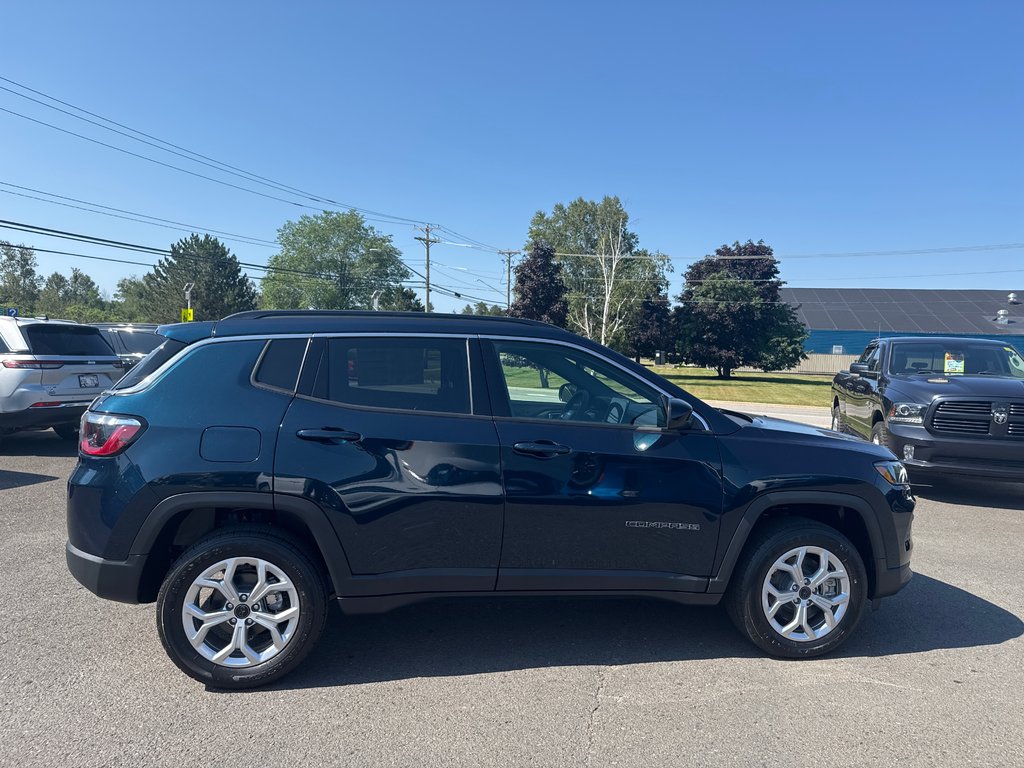 2026 Jeep Compass NORTH in Sussex, New Brunswick - 7 - w1024h768px