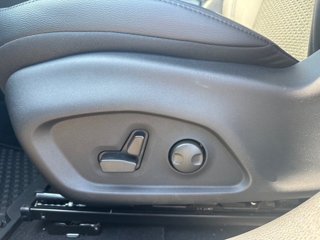 2026 Jeep Compass NORTH in Sussex, New Brunswick - 11 - w1024h768px