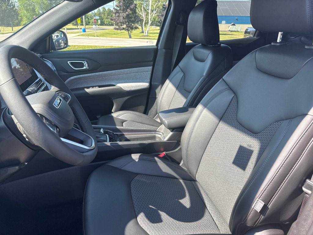 2026 Jeep Compass NORTH in Sussex, New Brunswick - 12 - w1024h768px