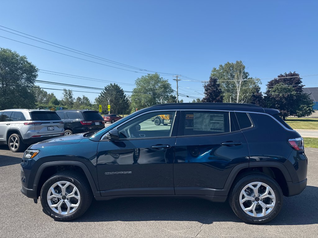 2026 Jeep Compass NORTH in Sussex, New Brunswick - 2 - w1024h768px
