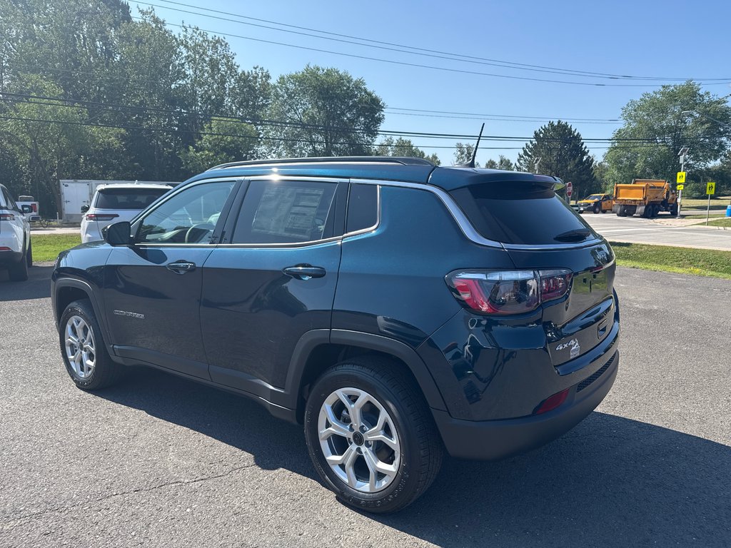 2026 Jeep Compass NORTH in Sussex, New Brunswick - 3 - w1024h768px