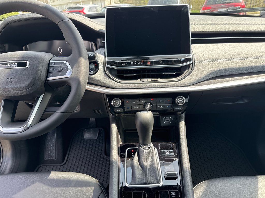 2026 Jeep Compass NORTH in Sussex, New Brunswick - 20 - w1024h768px