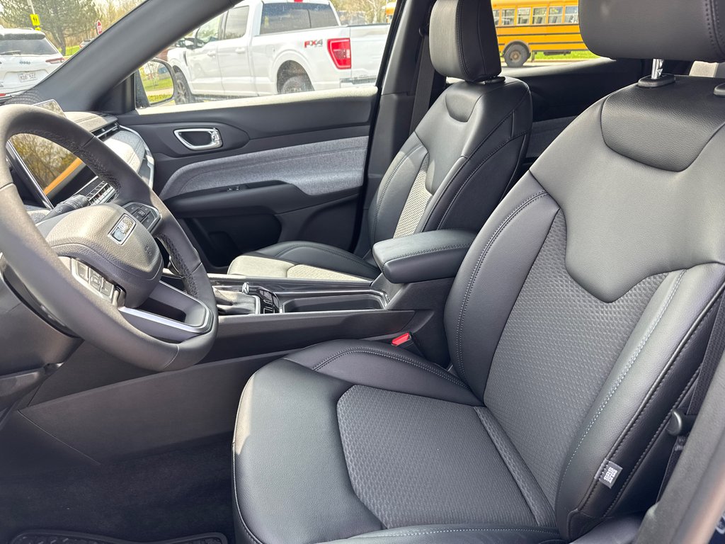 2026 Jeep Compass NORTH in Sussex, New Brunswick - 14 - w1024h768px