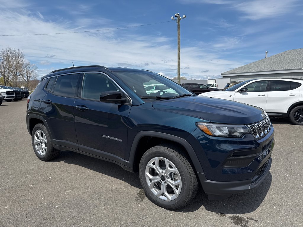 2026 Jeep Compass NORTH in Sussex, New Brunswick - 8 - w1024h768px
