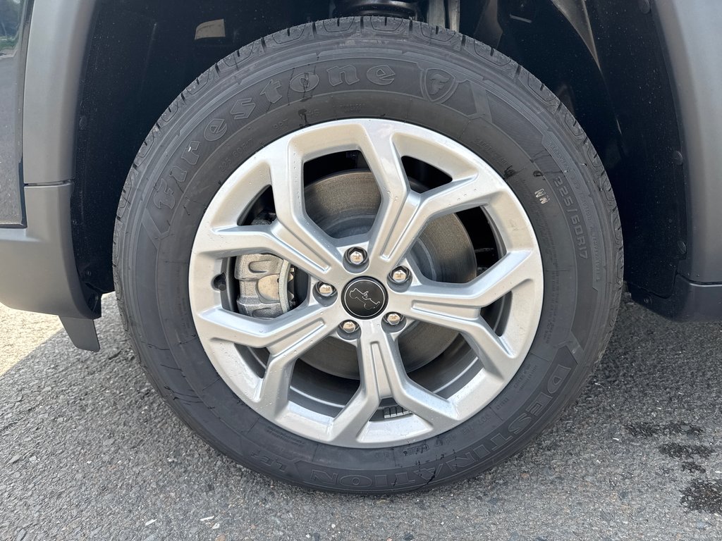 2026 Jeep Compass NORTH in Sussex, New Brunswick - 10 - w1024h768px
