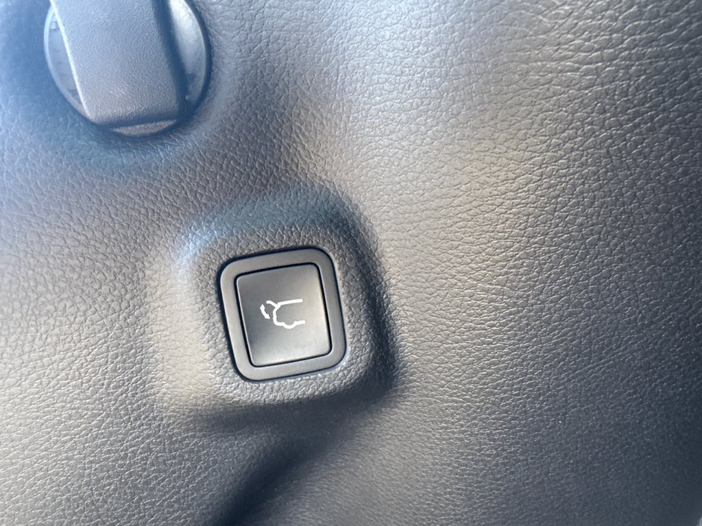 2026 Jeep Compass NORTH in Sussex, New Brunswick - 35 - w1024h768px