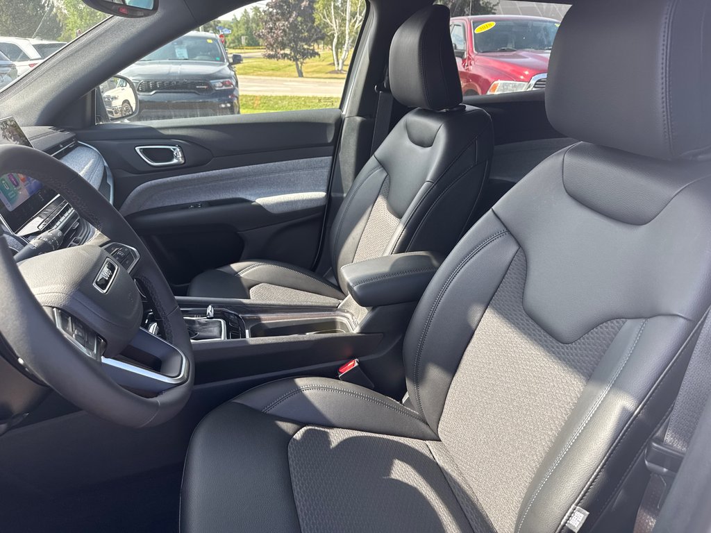 2026 Jeep Compass NORTH in Sussex, New Brunswick - 14 - w1024h768px