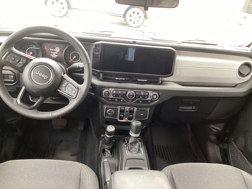 2025 Jeep GLADIATOR SPORT S in Saint John, New Brunswick - 10 - w1024h768px