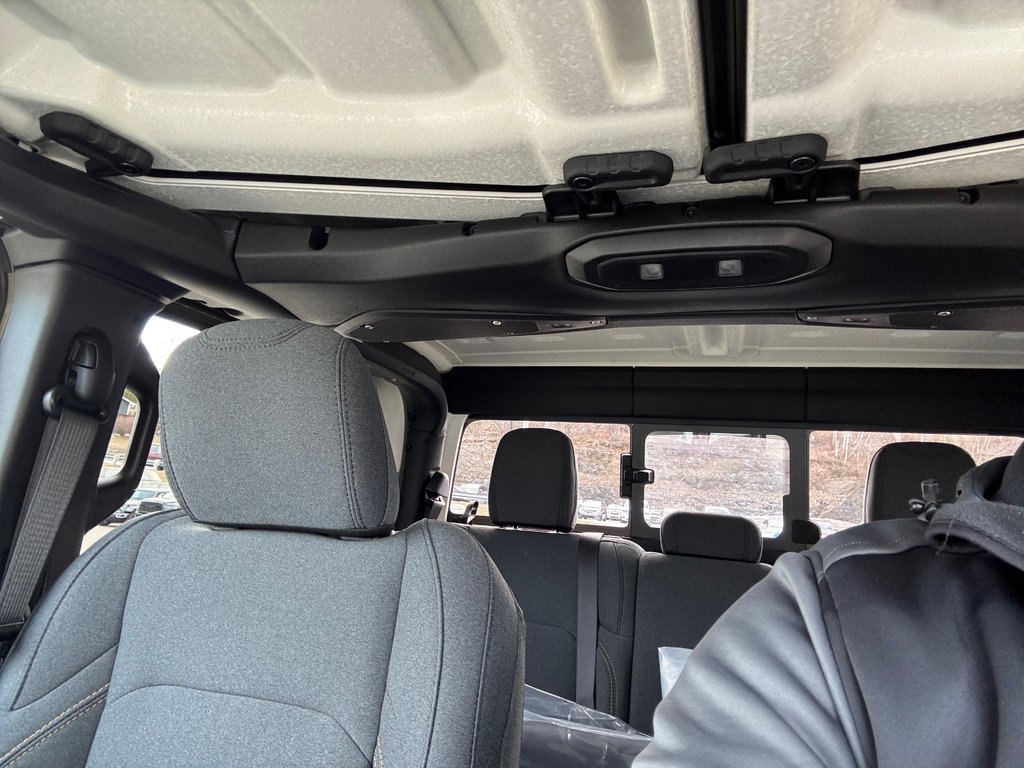 2026 Jeep Gladiator WILLYS in Saint John, New Brunswick - 12 - w1024h768px