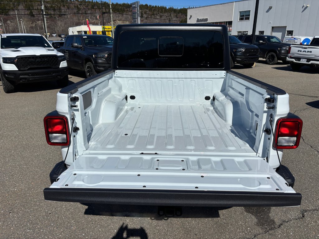 2026 Jeep Gladiator WILLYS in Saint John, New Brunswick - 9 - w1024h768px