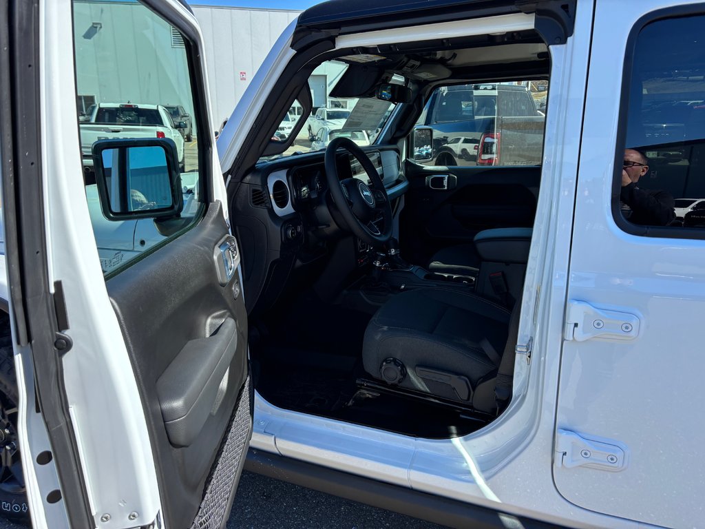 2026 Jeep Gladiator WILLYS in Saint John, New Brunswick - 11 - w1024h768px