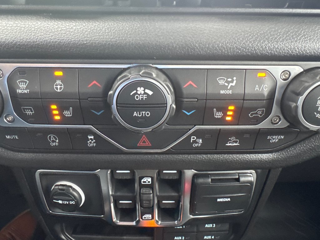 2026 Jeep Gladiator NIGHTHAWK in Sussex, New Brunswick - 30 - w1024h768px