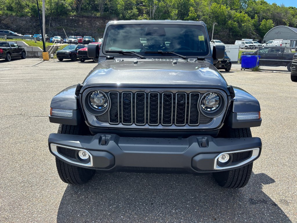 2026 Jeep Gladiator SAHARA in Saint John, New Brunswick - 2 - w1024h768px